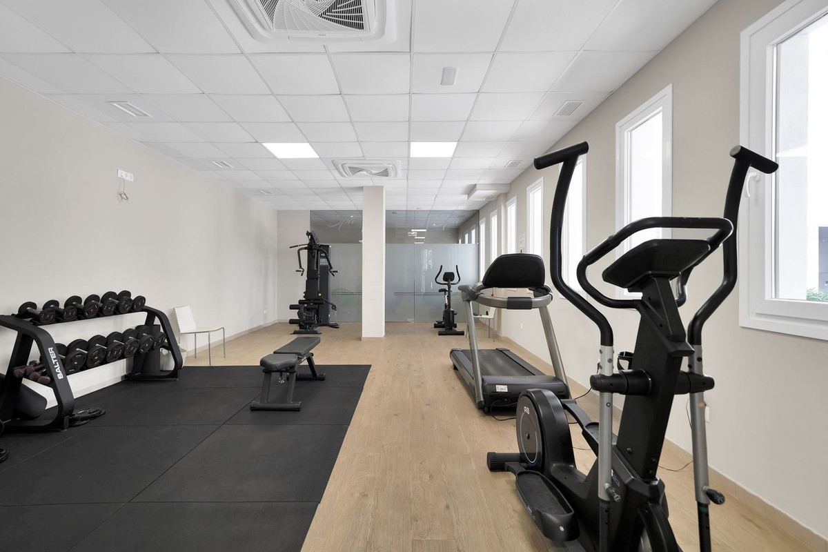 2 Bed Apartment for sale in Benalmadena Costa Del Sol, Málaga, Spain