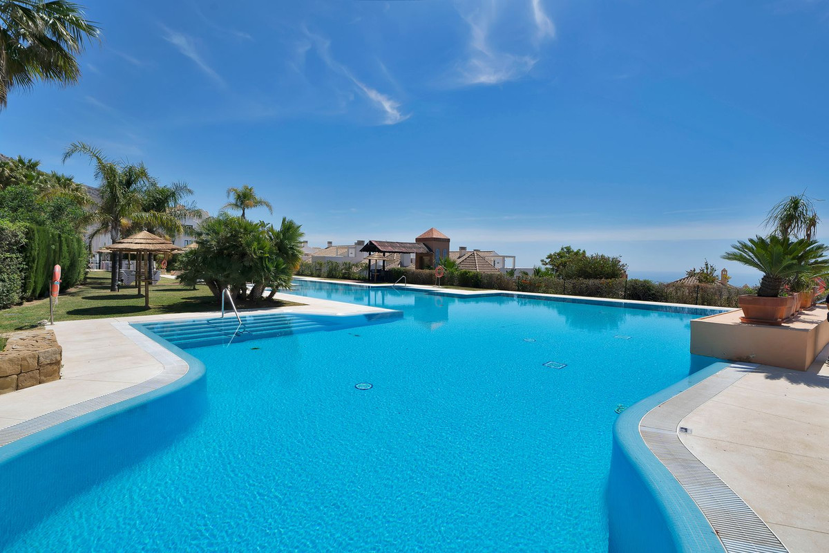 2 Bed Apartment for sale in Benalmadena Costa Del Sol, Málaga, Spain