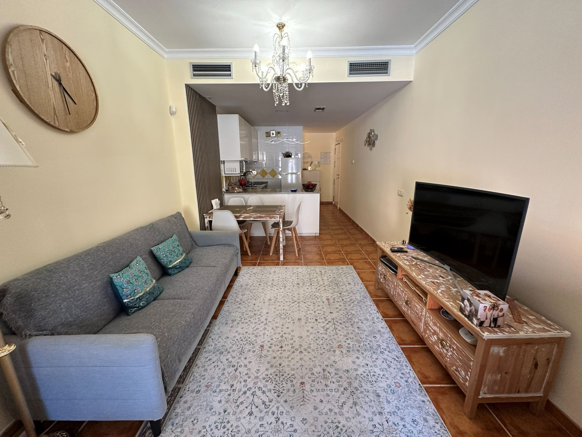 1 Bed Apartment for sale in Benahavís Costa Del Sol, Málaga, Spain