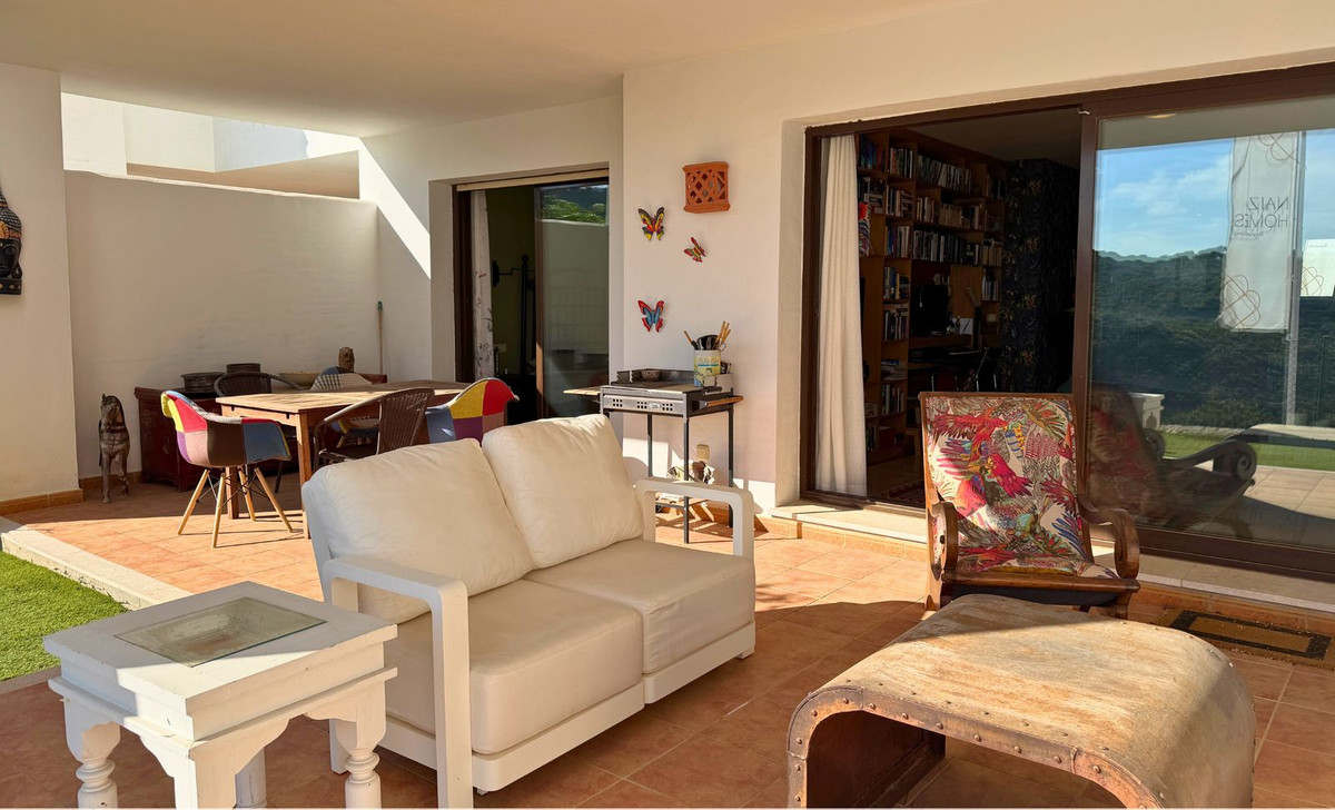 2 Bed Apartment for sale in Casares Playa Costa Del Sol, Málaga, Spain
