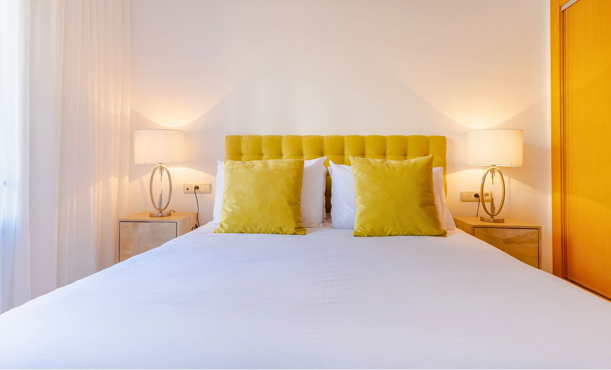 Se vende Apartamento Planta Baja de 3 dormitorios en Costa Del Sol, Málaga, España