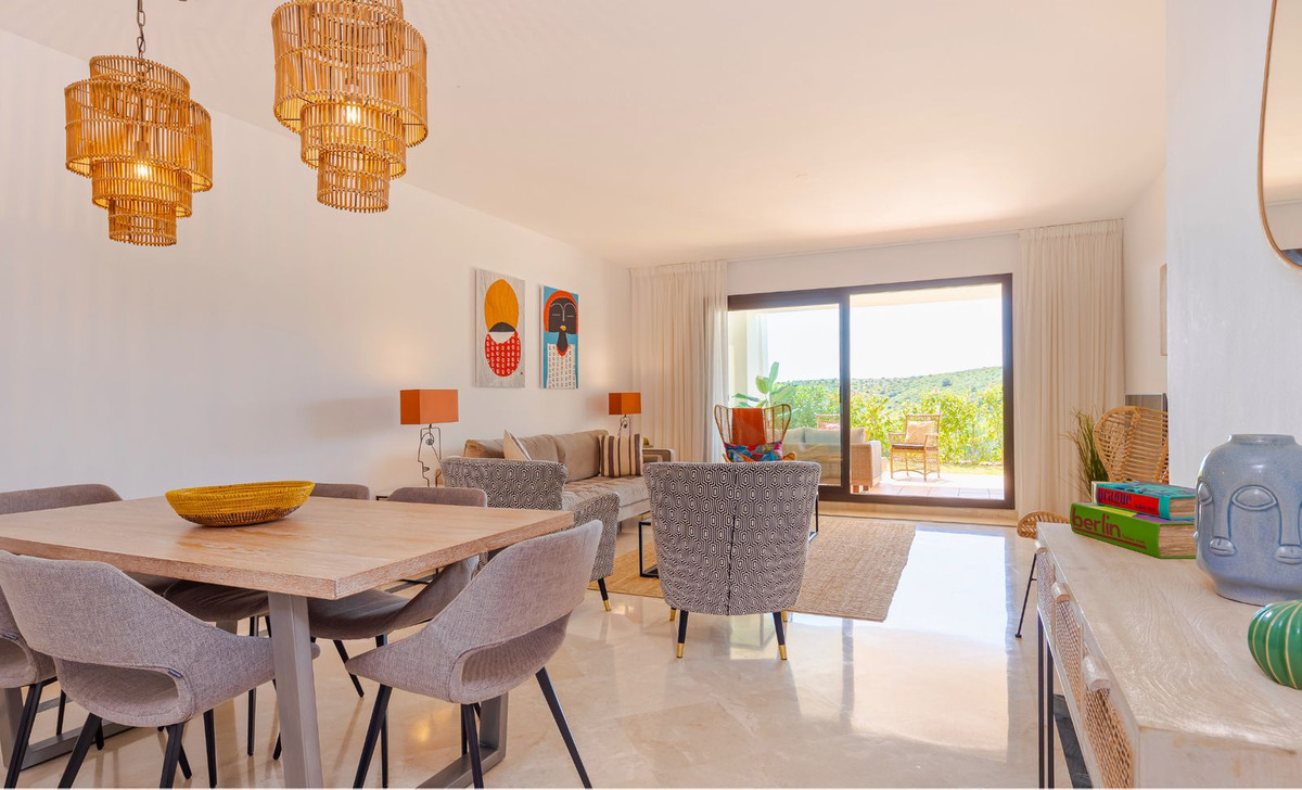 Se vende Apartamento Planta Baja de 3 dormitorios en Costa Del Sol, Málaga, España