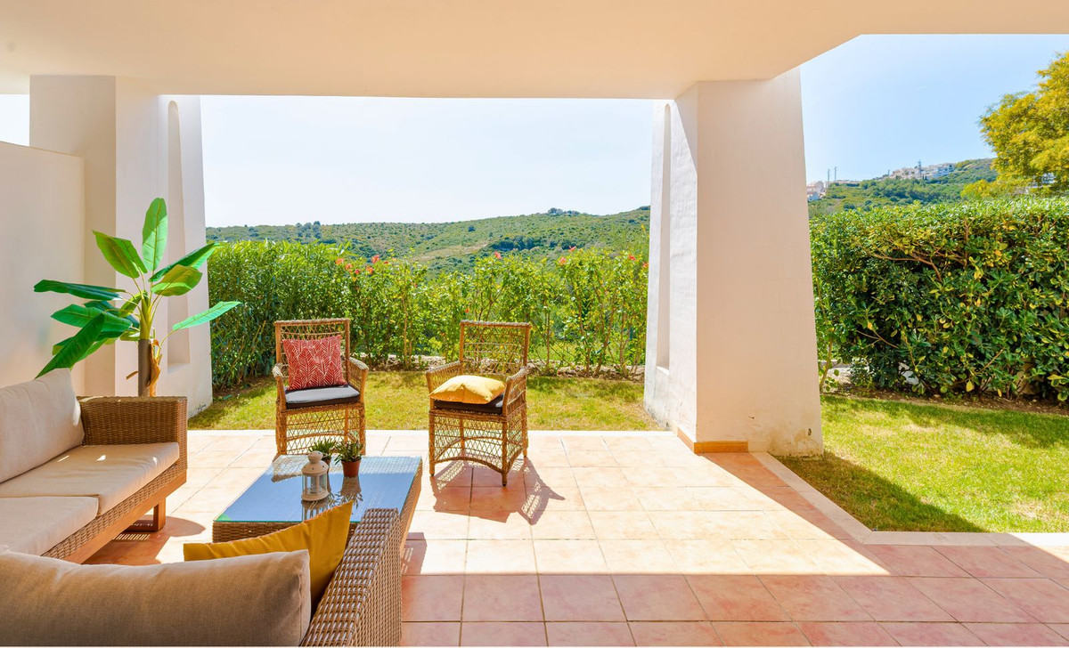 Se vende Apartamento Planta Baja de 3 dormitorios en Costa Del Sol, Málaga, España