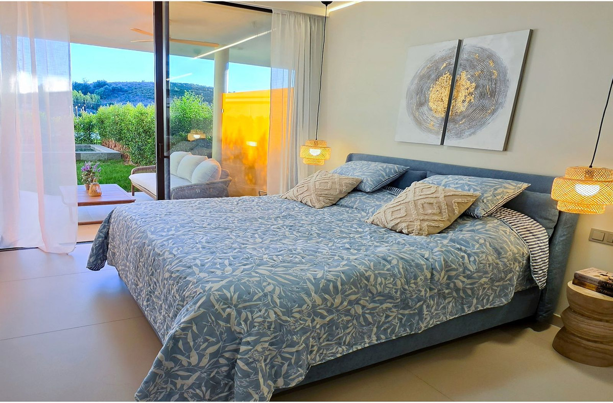 2 Bed Apartment for sale in Higueron Costa Del Sol, Málaga, Spain
