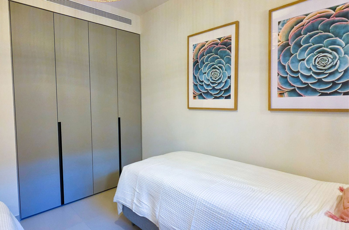 2 Bed Apartment for sale in Higueron Costa Del Sol, Málaga, Spain