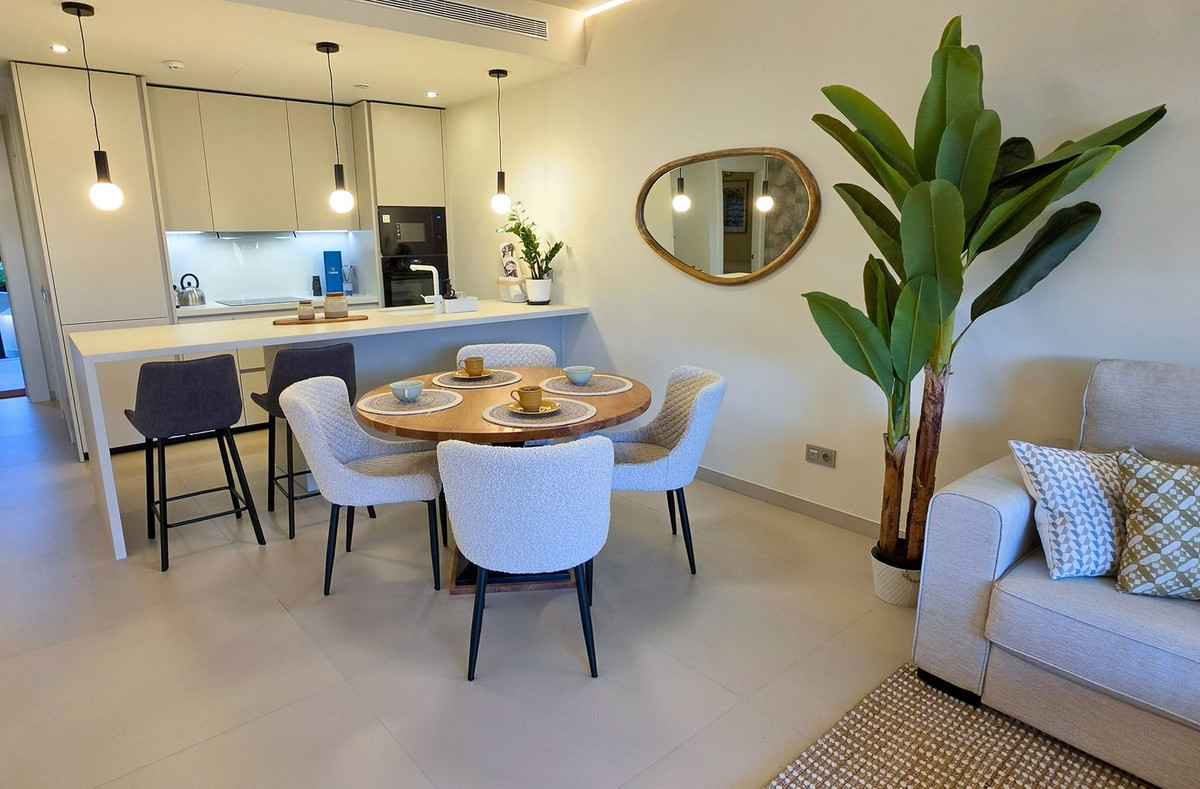 2 Bed Apartment for sale in Higueron Costa Del Sol, Málaga, Spain