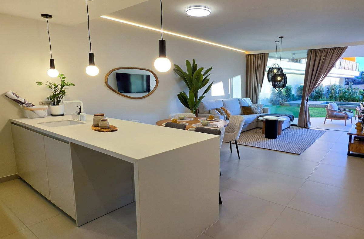 2 Bed Apartment for sale in Higueron Costa Del Sol, Málaga, Spain