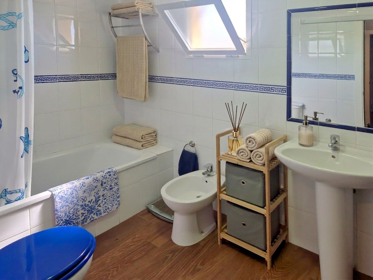 2 Bed Apartment for sale in Riviera Del Sol Costa Del Sol, Málaga, Spain