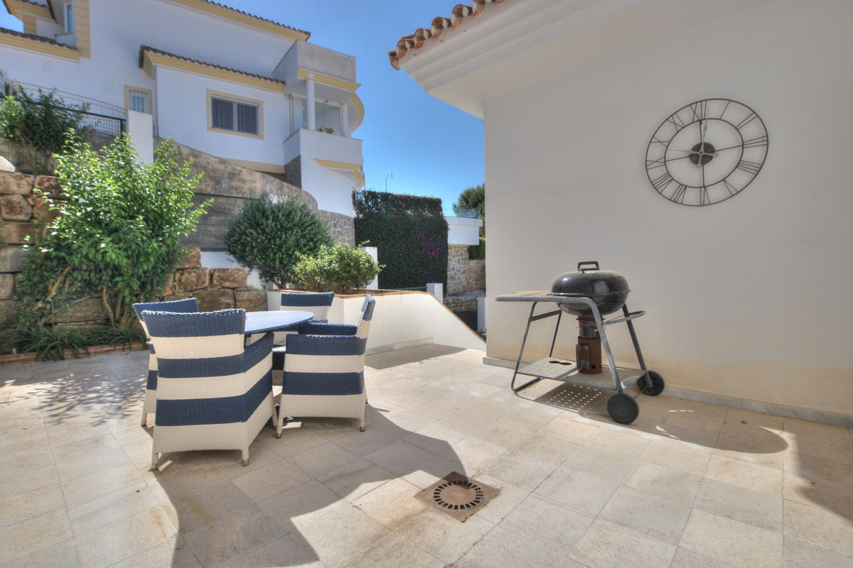 Se vende Villa - Chalet de 4 dormitorios en Costa Del Sol, Málaga, España