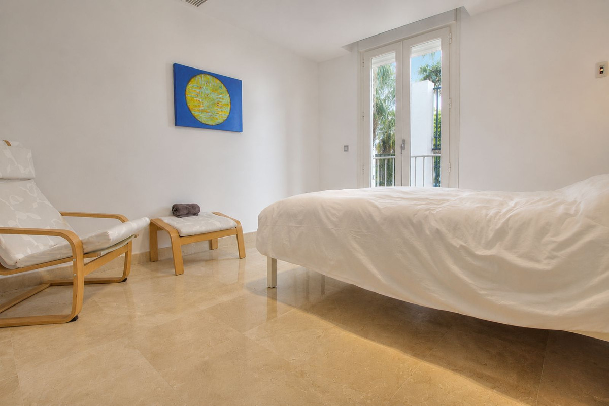 Se vende Villa - Chalet de 4 dormitorios en Costa Del Sol, Málaga, España