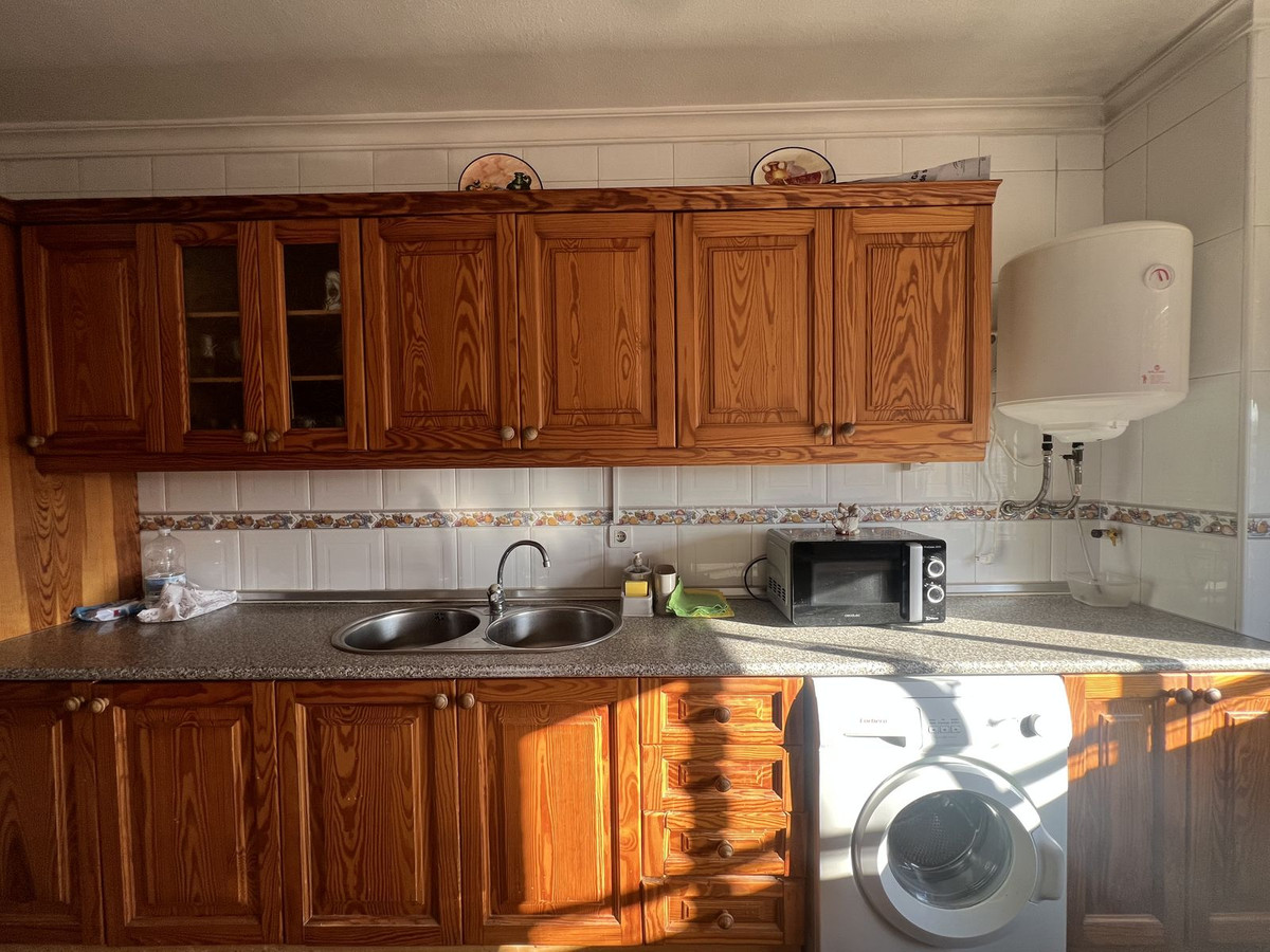 3 Bed Apartment for sale in Málaga Costa Del Sol, Málaga, Spain