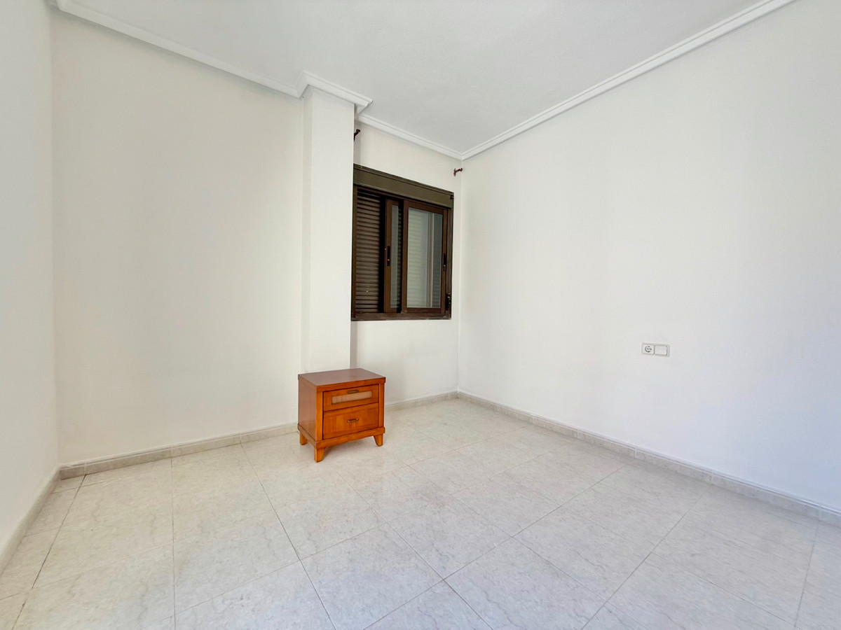 Se vende Pareada de 3 dormitorios en Costa Blanca, Alicante, España