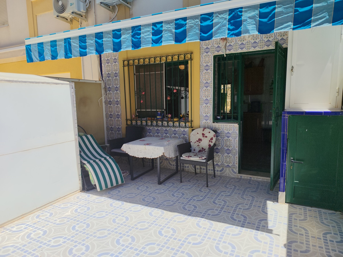 Se vende Adosada de 3 dormitorios en Costa Blanca, Alicante, España