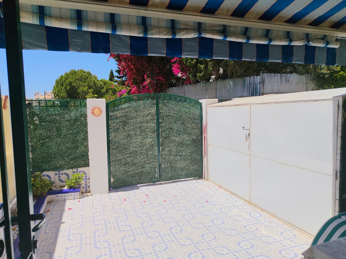 Se vende Adosada de 3 dormitorios en Costa Blanca, Alicante, España