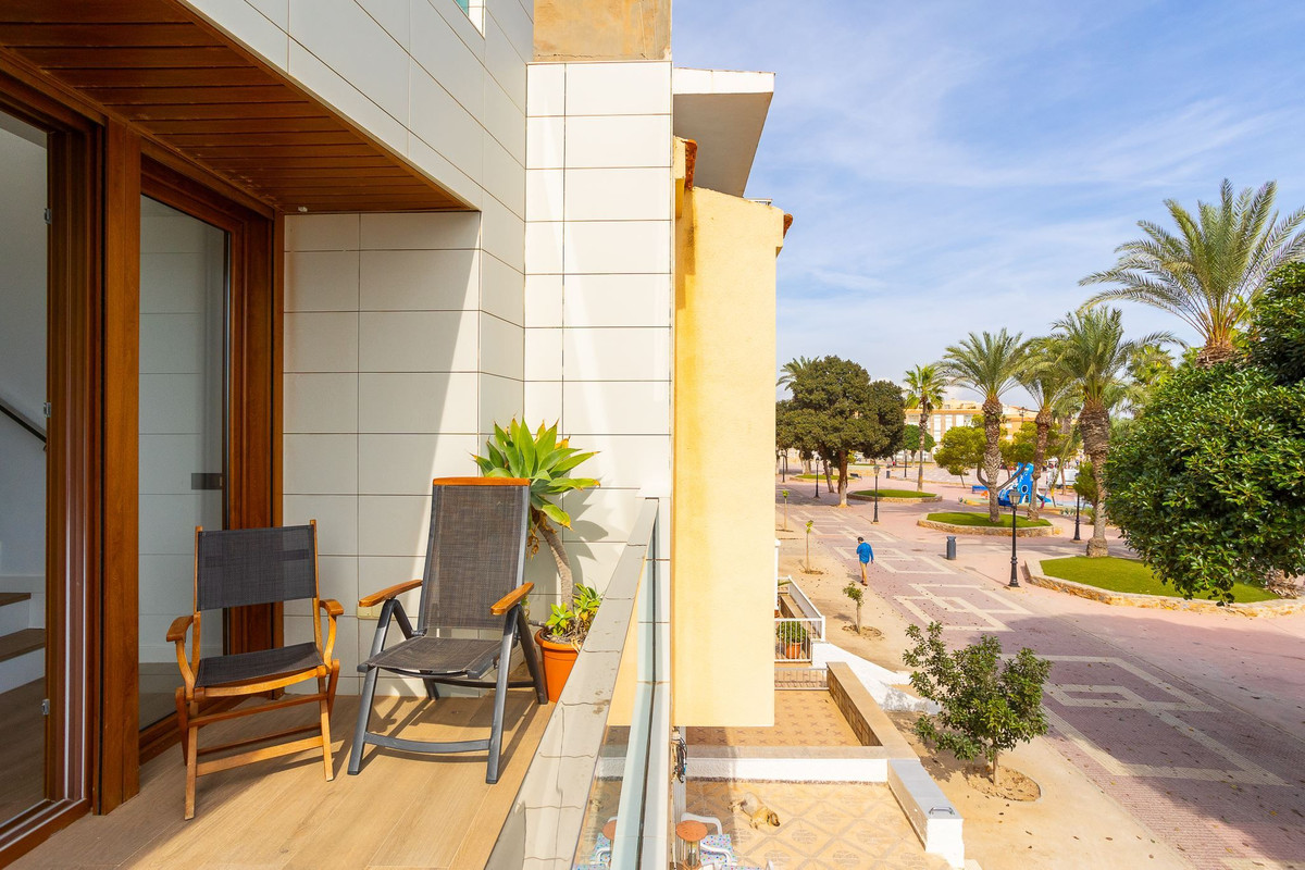 Se vende Villa - Chalet de 7 dormitorios en Costa Calida, Murcia, España