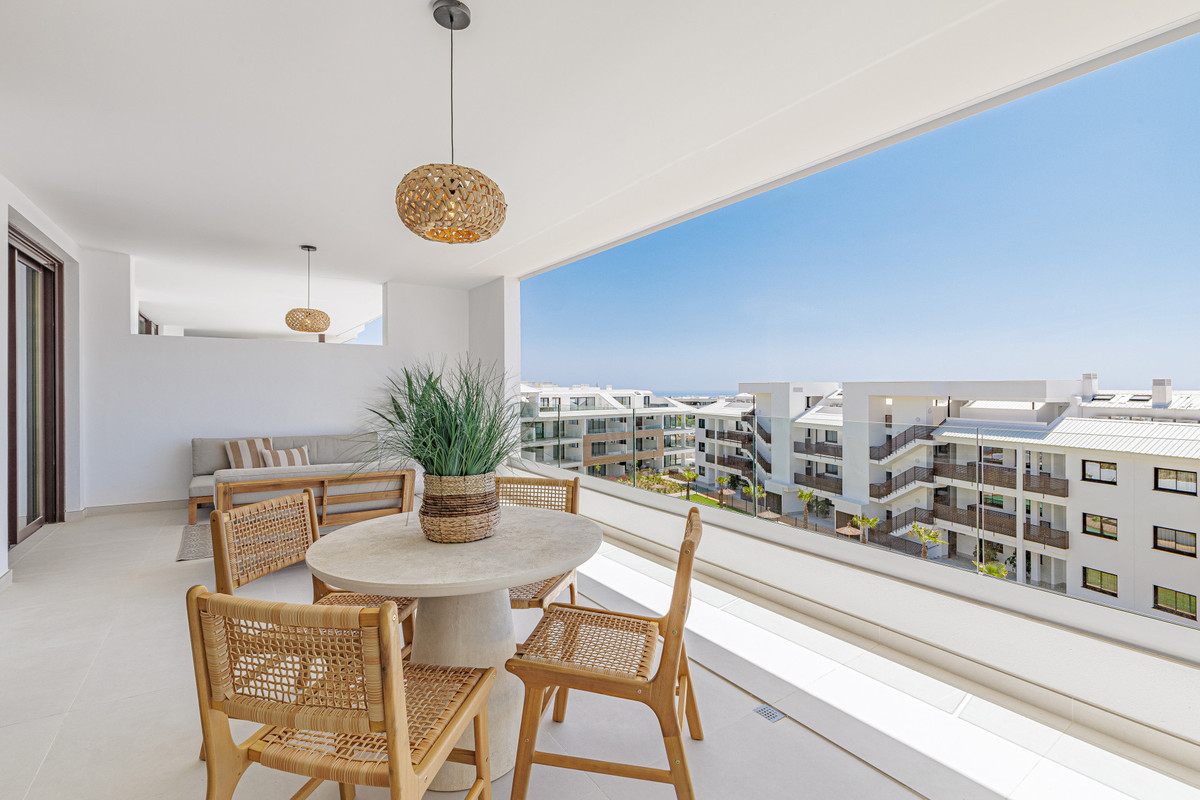 2 Bed Apartment for sale in Fuengirola Costa Del Sol, Málaga, Spain