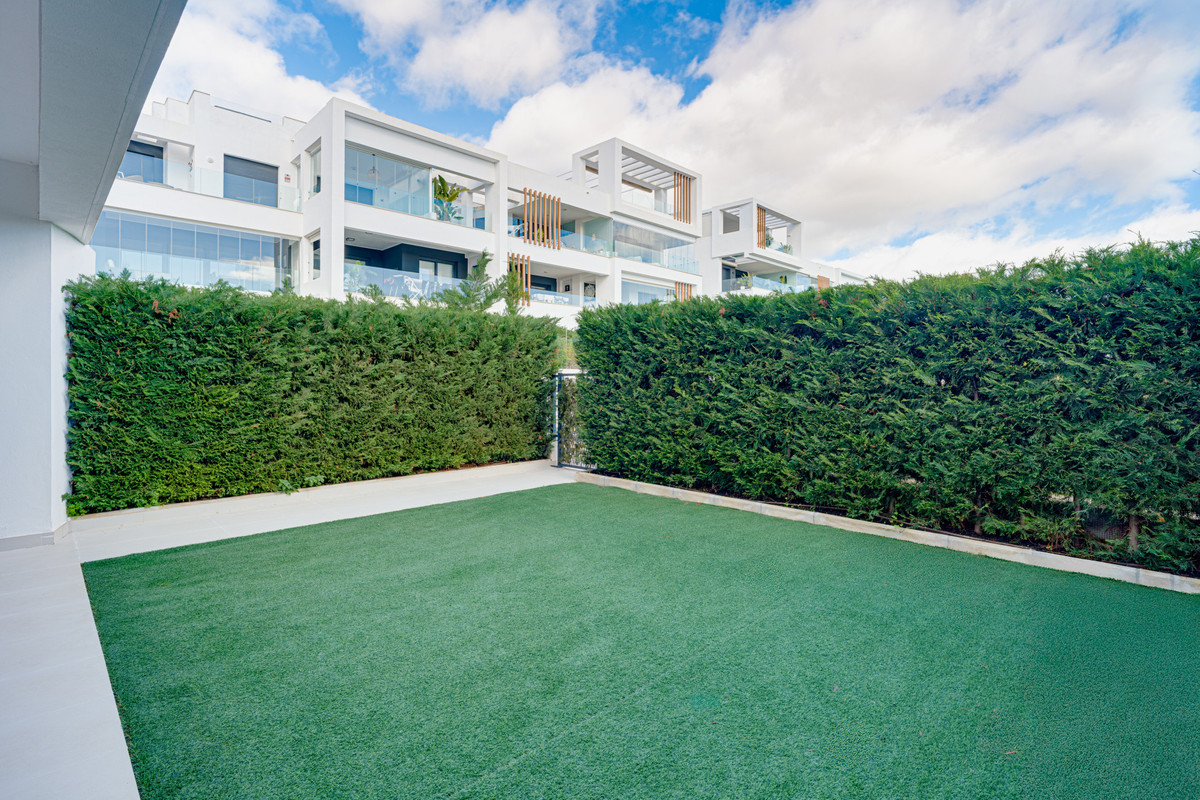 Se vende Apartamento Planta Baja de 2 dormitorios en Costa Del Sol, Málaga, España