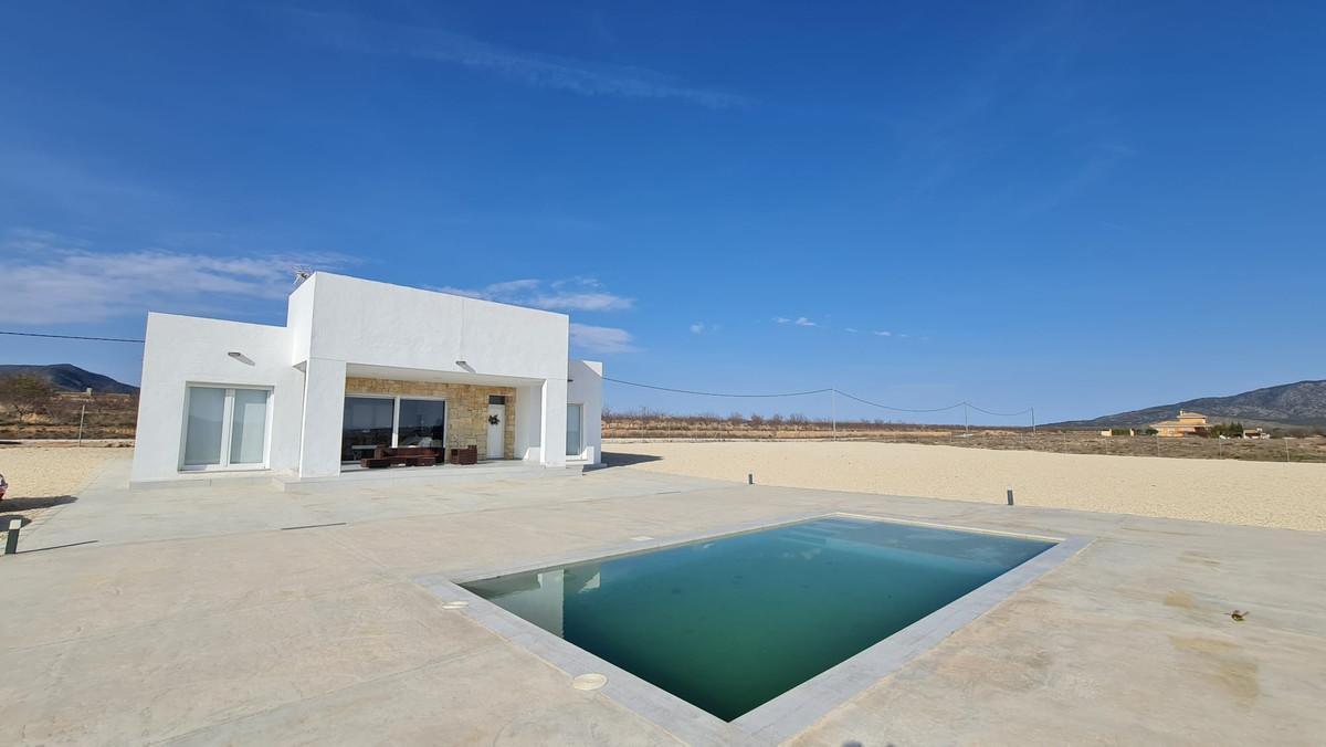 Se vende Villa - Chalet de 3 dormitorios en Costa Blanca, Alicante, España