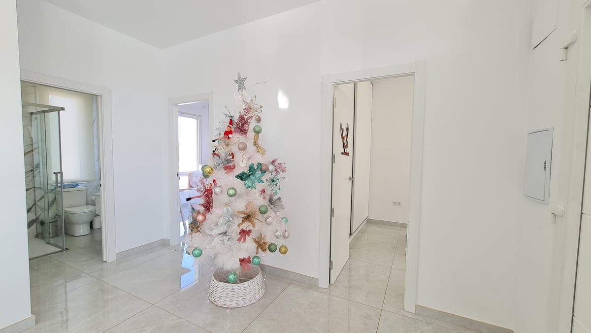 3 Bed Townhouse for sale in Pinoso Costa Blanca, Alicante, Spain