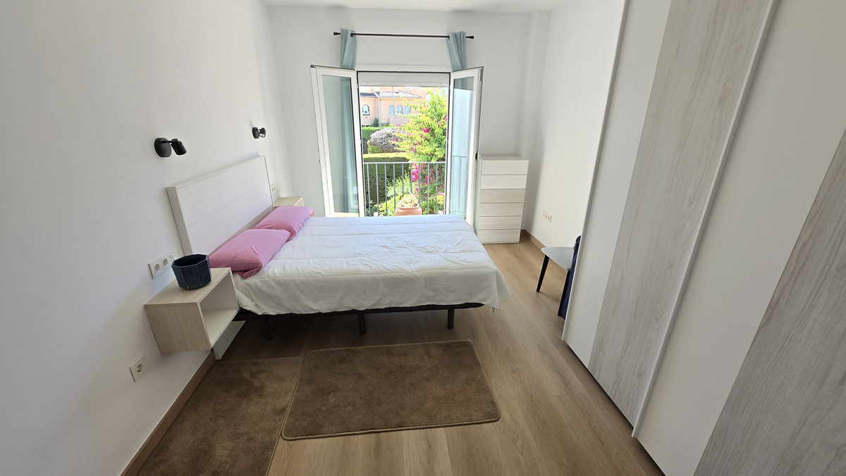 Se vende Apartamento Planta Media de 1 dormitorios en Costa Del Sol, Málaga, España