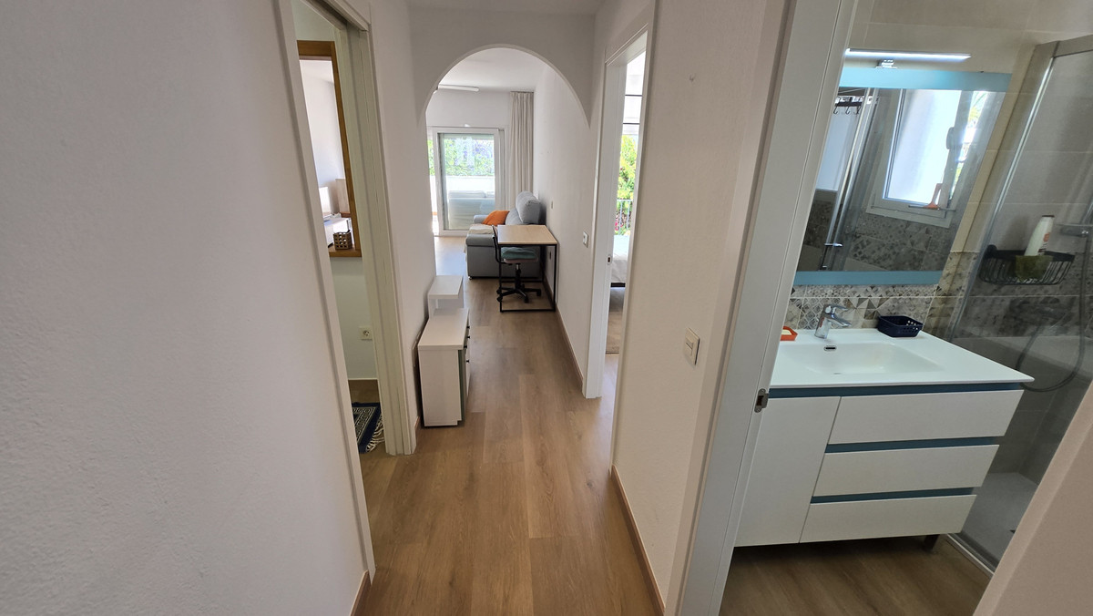 Se vende Apartamento Planta Media de 1 dormitorios en Costa Del Sol, Málaga, España