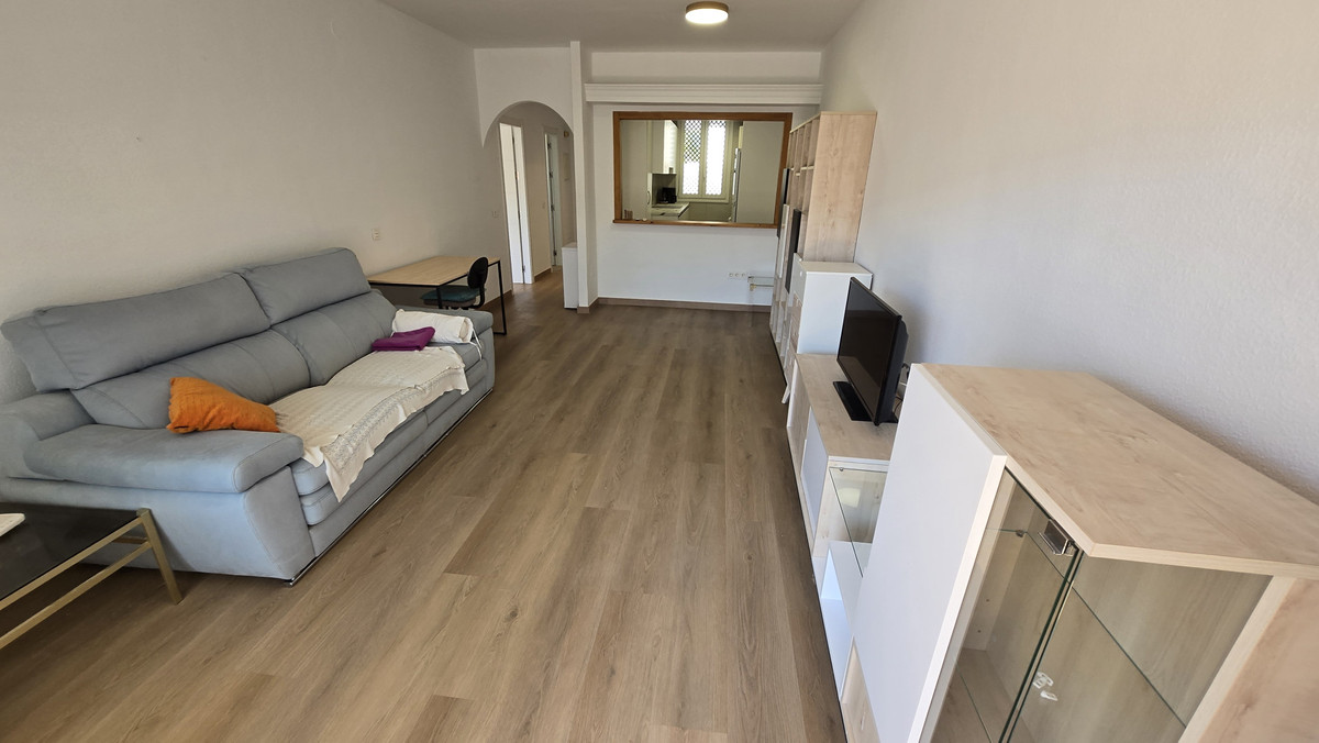 Se vende Apartamento Planta Media de 1 dormitorios en Costa Del Sol, Málaga, España