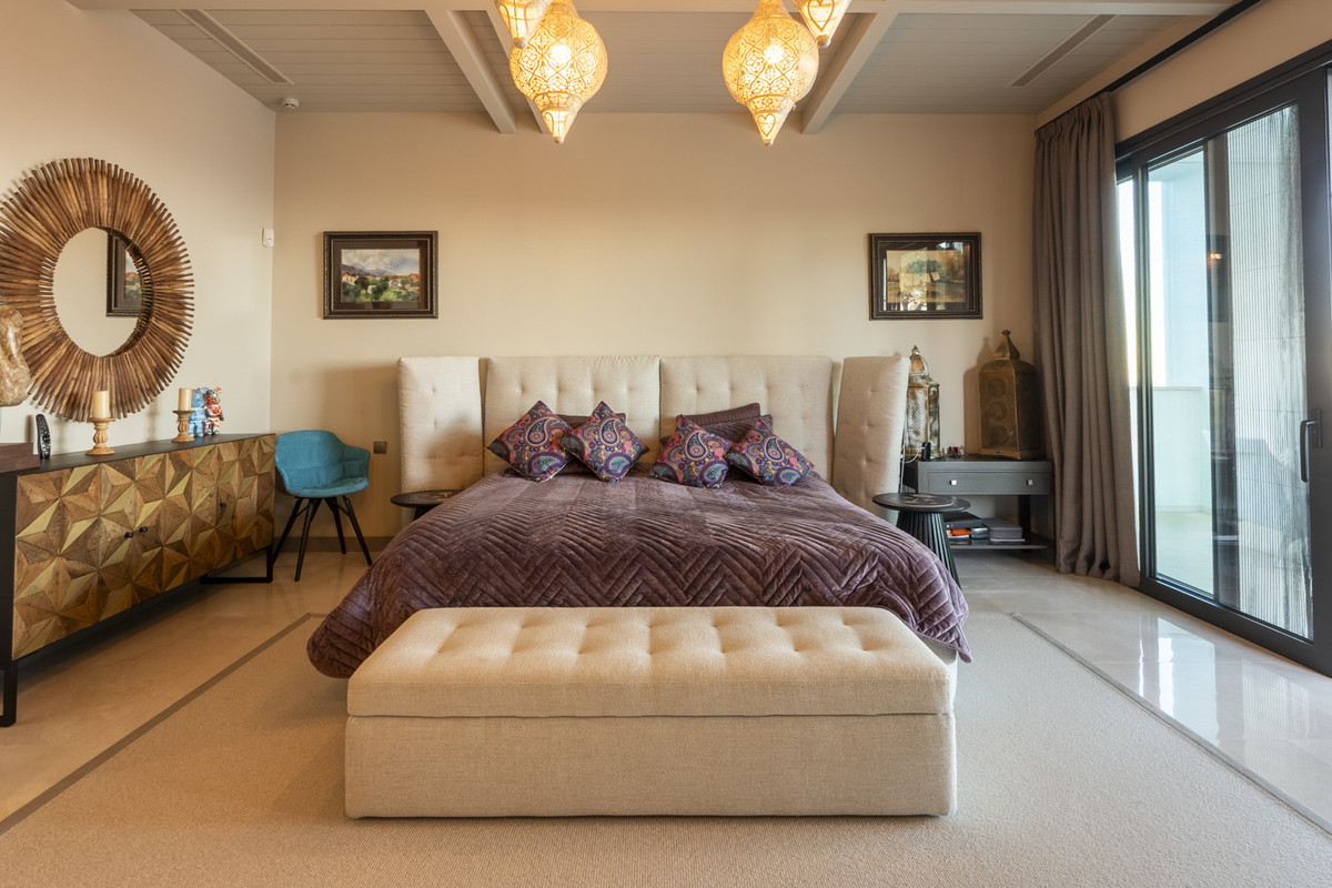 Se vende Villa - Chalet de 12 dormitorios en Costa Del Sol, Málaga, España