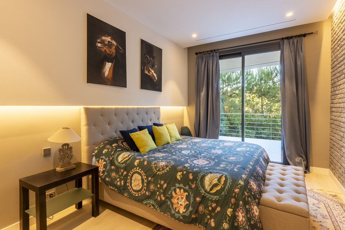 Se vende Villa - Chalet de 12 dormitorios en Costa Del Sol, Málaga, España