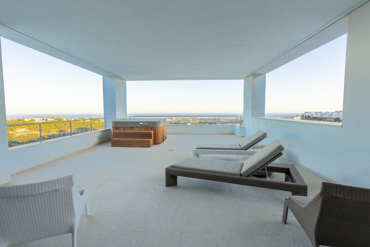 Se vende Villa - Chalet de 12 dormitorios en Costa Del Sol, Málaga, España