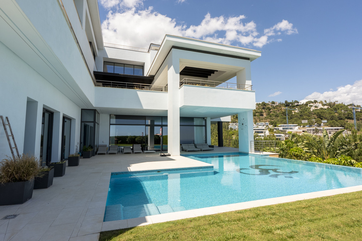 Se vende Villa - Chalet de 12 dormitorios en Costa Del Sol, Málaga, España