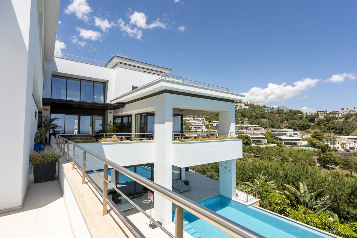 Se vende Villa - Chalet de 12 dormitorios en Costa Del Sol, Málaga, España
