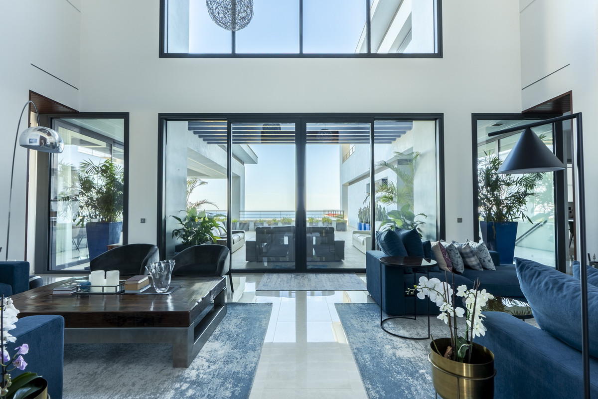 Se vende Villa - Chalet de 12 dormitorios en Costa Del Sol, Málaga, España