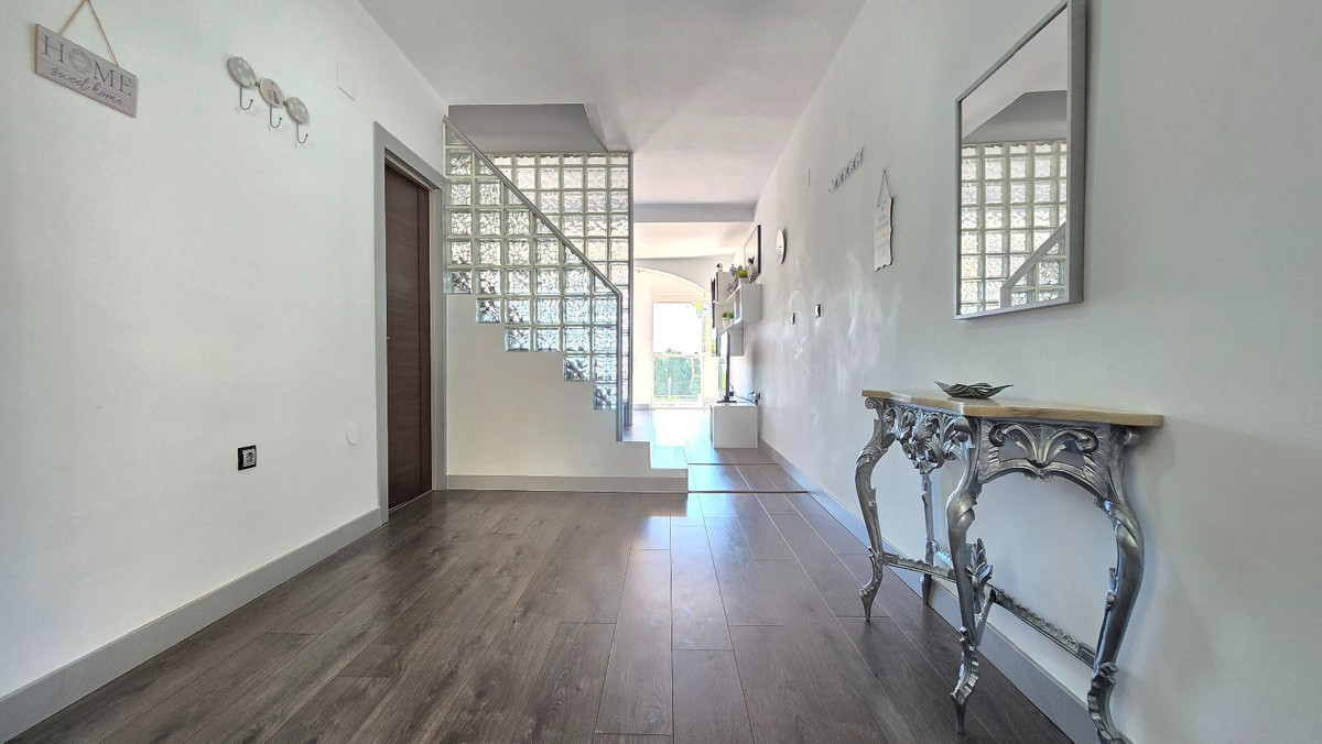 3 Bed Apartment for sale in La Carihuela Costa Del Sol, Málaga, Spain