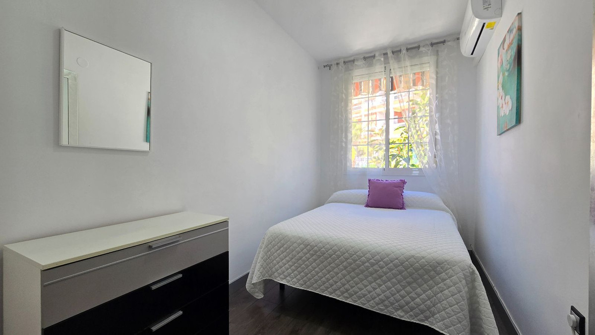 3 Bed Apartment for sale in La Carihuela Costa Del Sol, Málaga, Spain