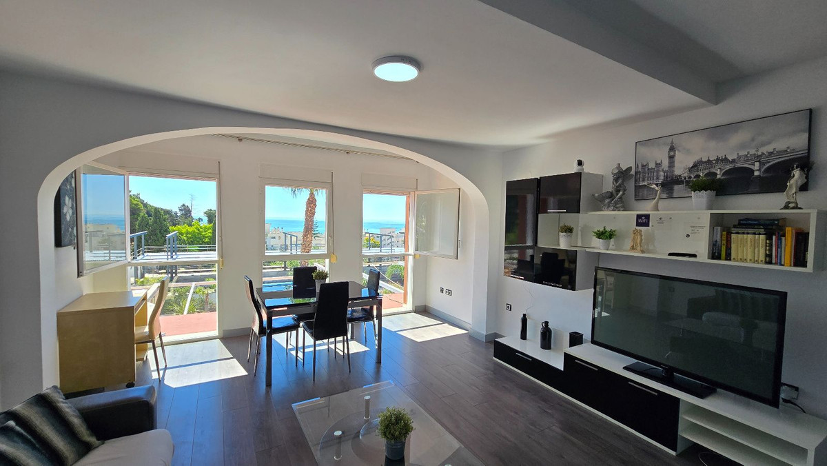 3 Bed Apartment for sale in La Carihuela Costa Del Sol, Málaga, Spain