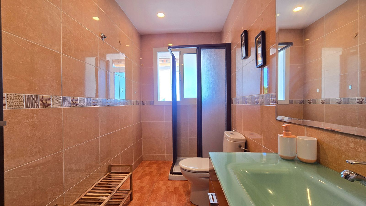 3 Bed Apartment for sale in La Carihuela Costa Del Sol, Málaga, Spain