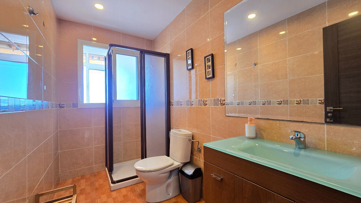 3 Bed Apartment for sale in La Carihuela Costa Del Sol, Málaga, Spain