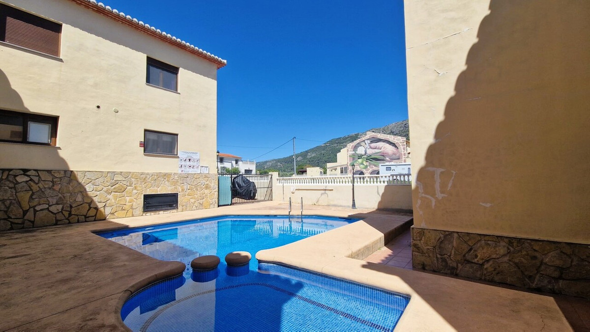 3 Bed Townhouse for sale in Benigembla Costa Blanca, Alicante, Spain