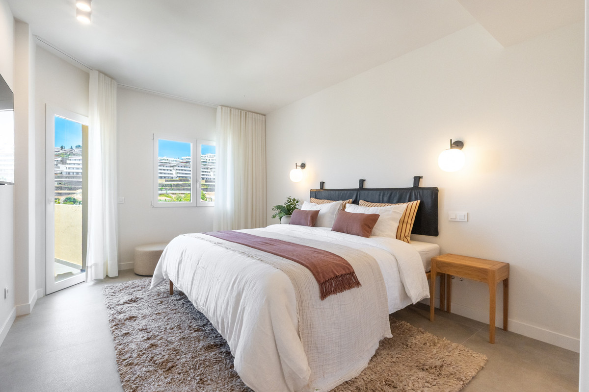 3 Bed Apartment for sale in Benahavís Costa Del Sol, Málaga, Spain