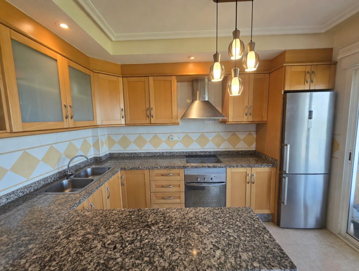 2 Bed Apartment for sale in Guardamar Del Segura Costa Blanca, Alicante, Spain
