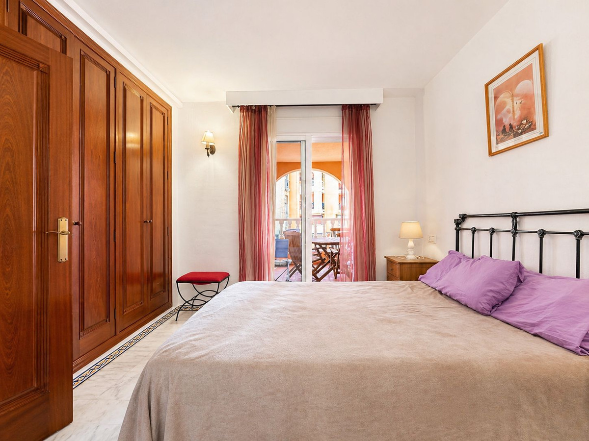 Se vende Apartamento Planta Media de 3 dormitorios en Costa Blanca, Alicante, España