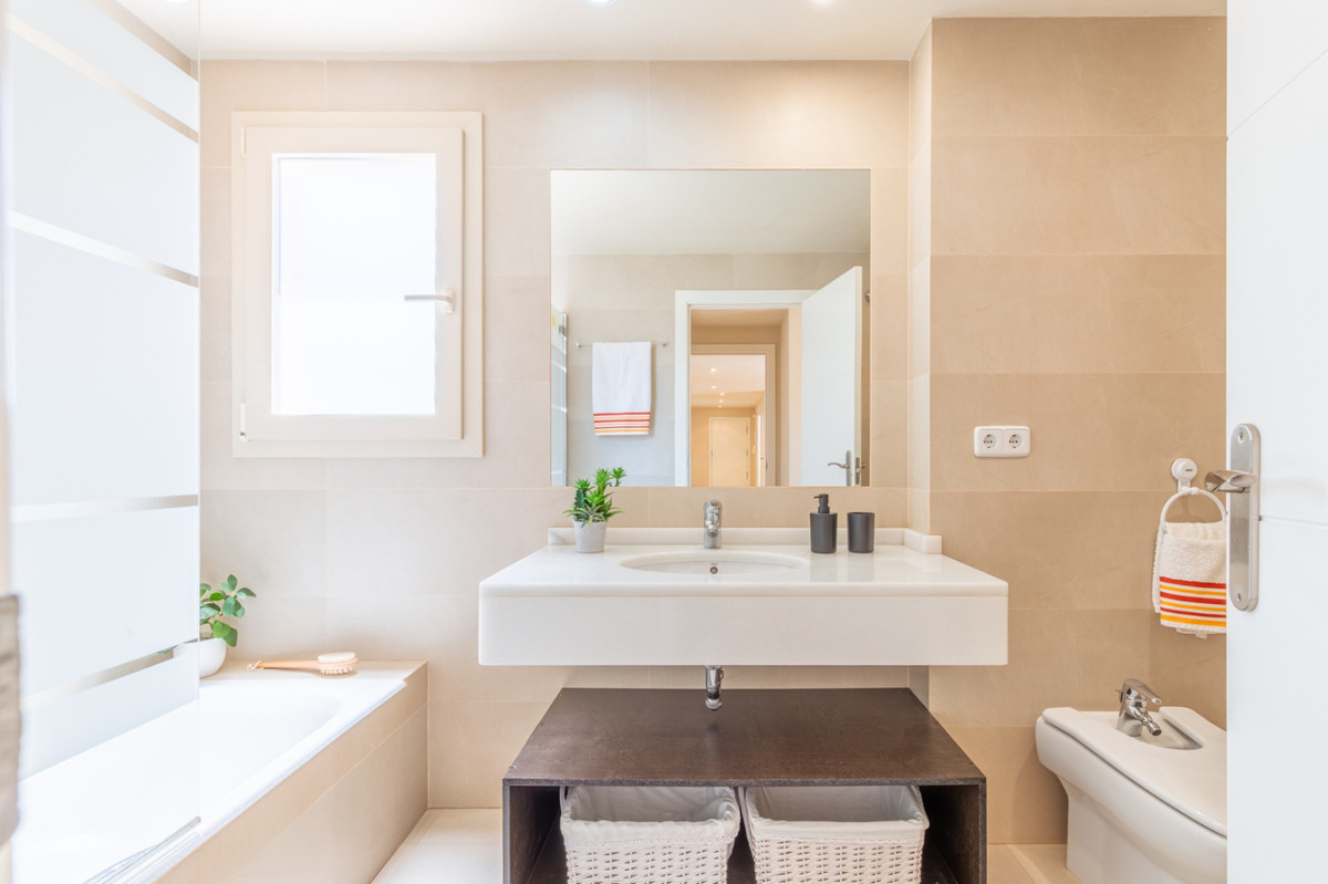 Se vende Apartamento Planta Baja de 3 dormitorios en Costa Blanca, Alicante, España