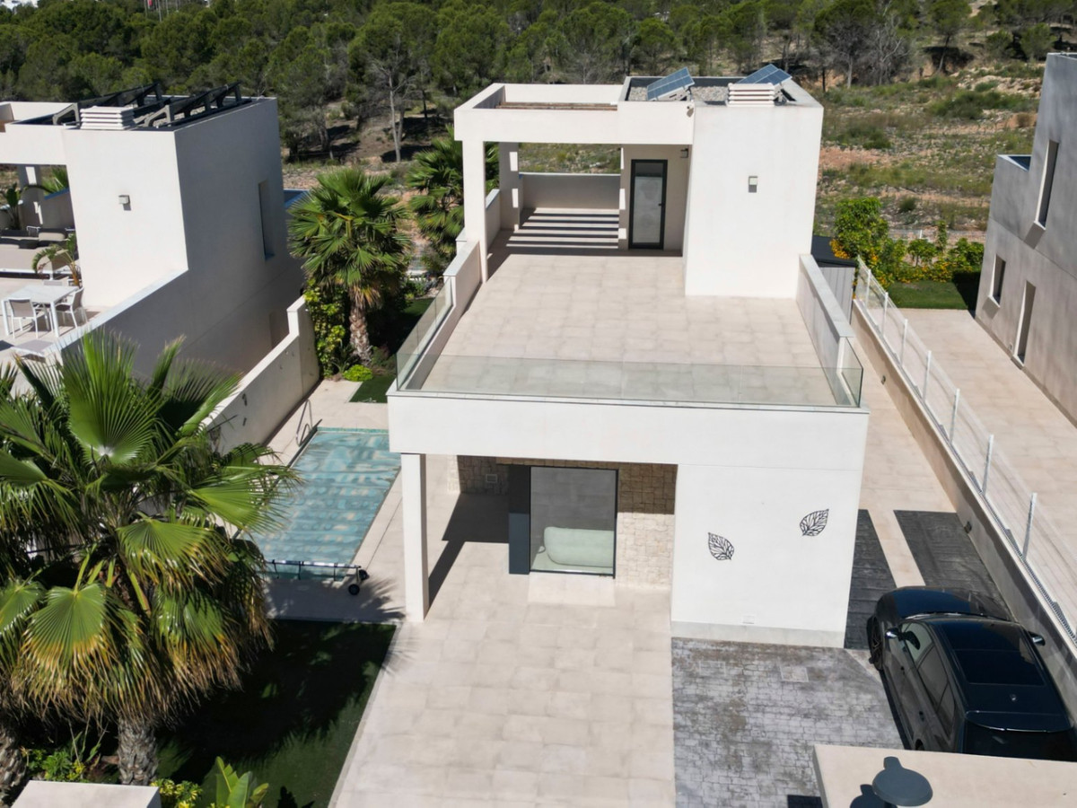 Se vende Villa - Chalet de 3 dormitorios en Costa Blanca, Alicante, España