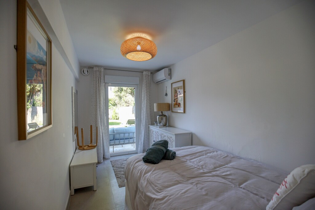 2 Bed Townhouse for sale in Estepona Costa Del Sol, Málaga, Spain