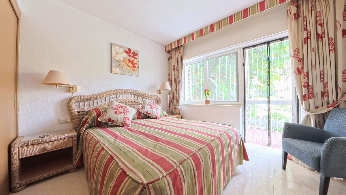 3 Bed Apartment for sale in La Carihuela Costa Del Sol, Málaga, Spain