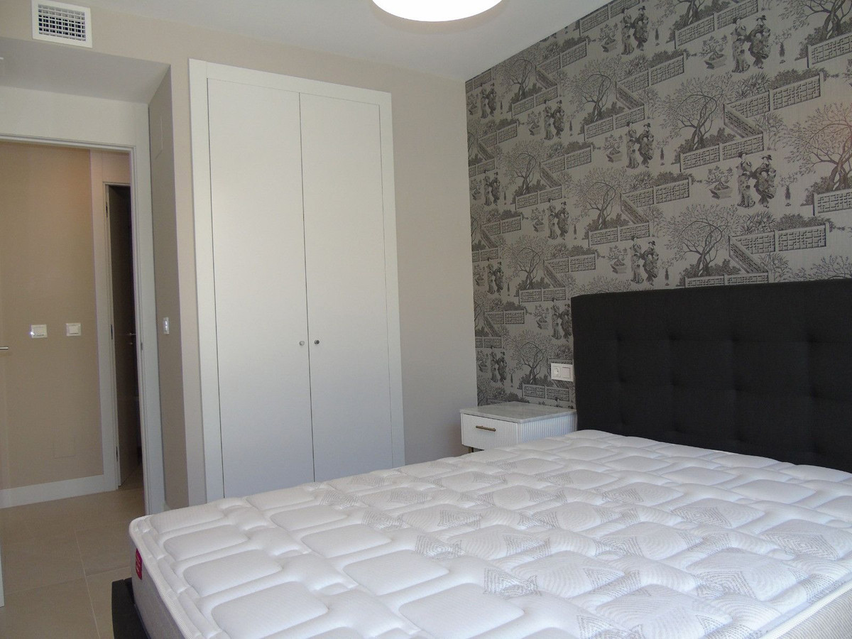 3 Bed Apartment for sale in Marbella Costa Del Sol, Málaga, Spain