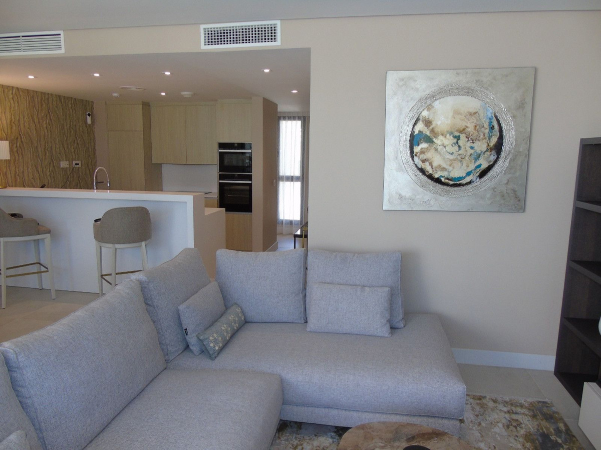 3 Bed Apartment for sale in Marbella Costa Del Sol, Málaga, Spain