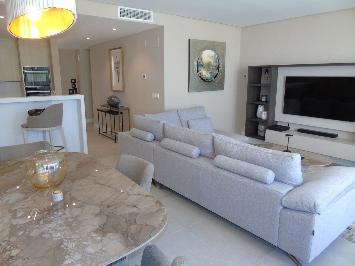 3 Bed Apartment for sale in Marbella Costa Del Sol, Málaga, Spain
