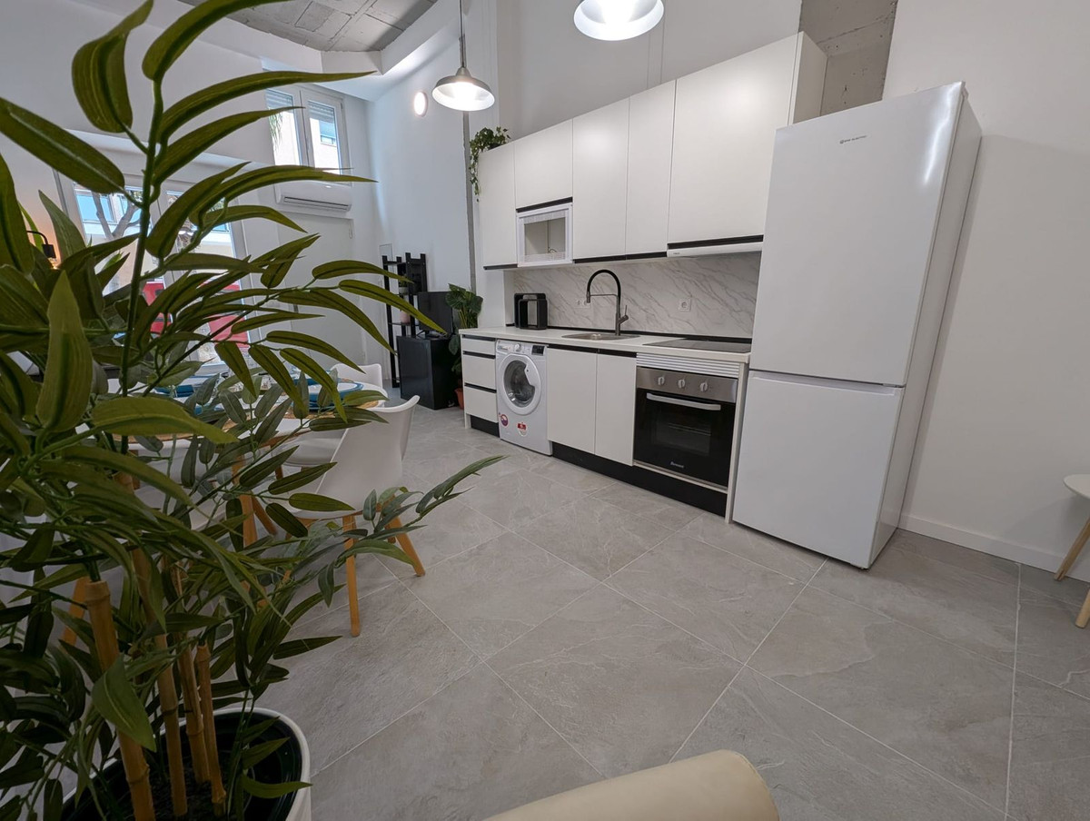 Se vende Estudio en Planta Baja  en Costa Del Sol, Málaga, España