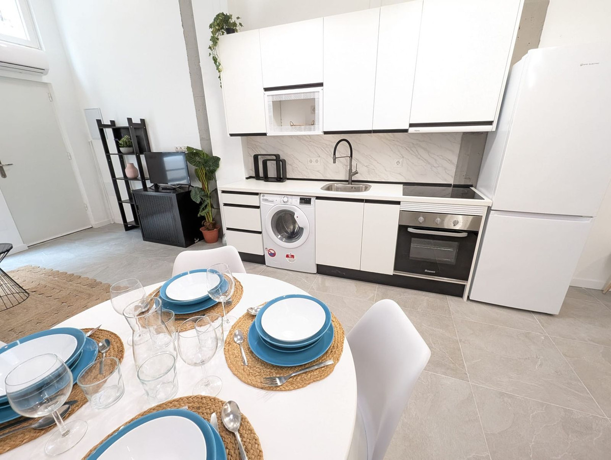 Se vende Estudio en Planta Baja  en Costa Del Sol, Málaga, España